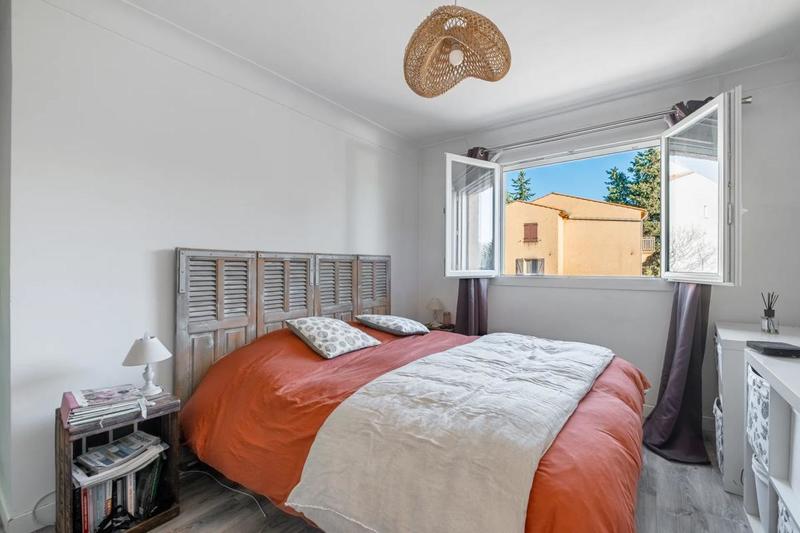 Appartement - 84 m² - 4 pièces