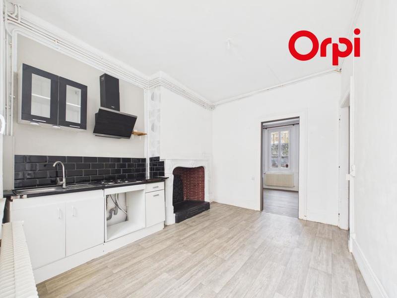 Maison de ville - 107 m² - 5 pièces