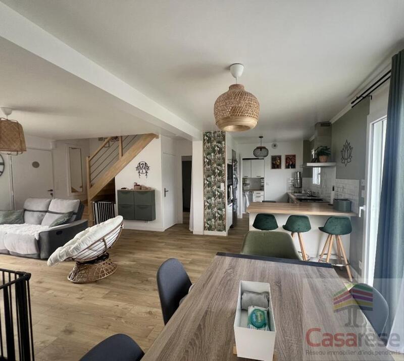 Maison - 135 m² - 6 pièces