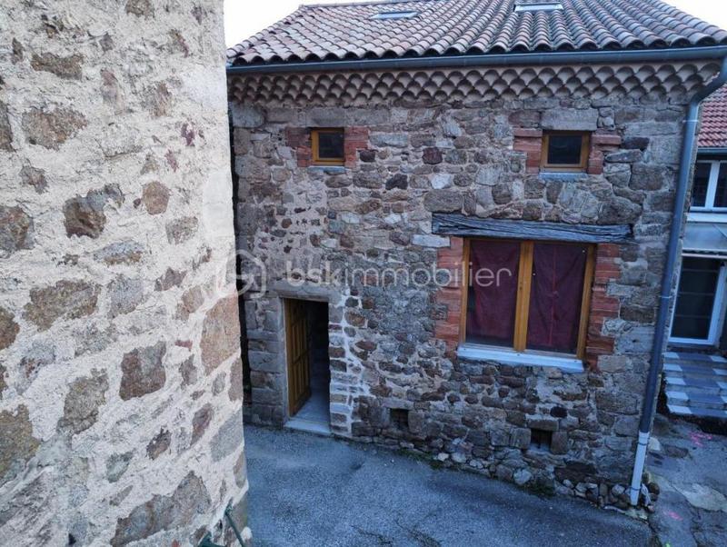 Immeuble - 45 m² - 3 pièces