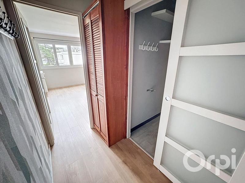 Studio - 18 m² - 1 pièce