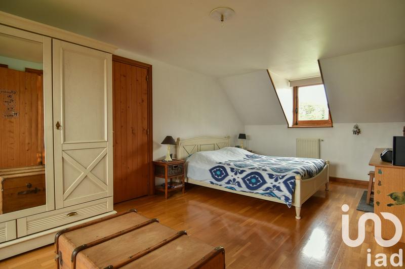 Maison - 220 m² - 8 pièces