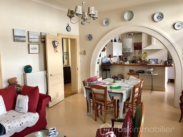 Immeuble - 730 m² - 44 pièces