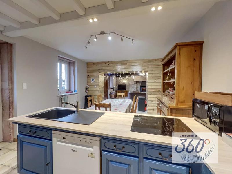 Maison - 143 m² - 5 pièces