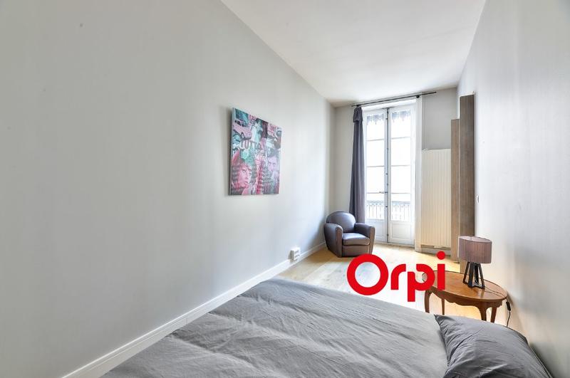 Appartement - 85 m² - 3 pièces