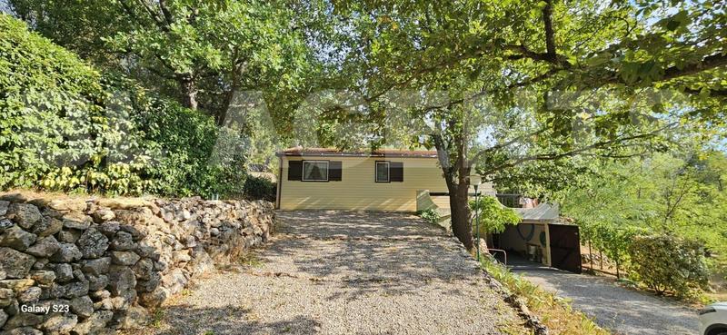 Maison de bois - 72 m² - 4 pièces