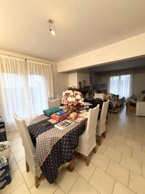 Maison ancienne - 148 m² - 3 pièces