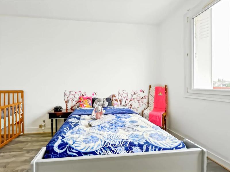 Appartement - 75 m² - 4 pièces