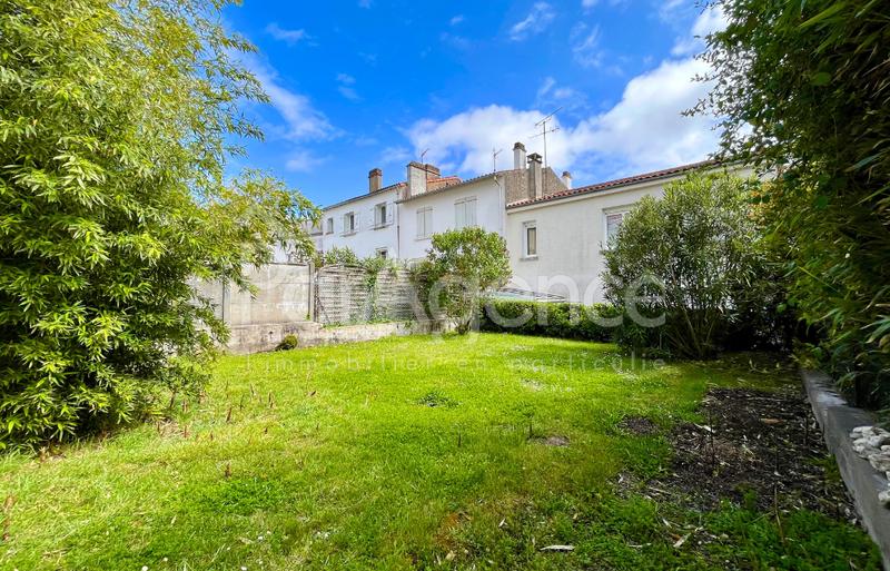 Maison - 91 m² - 4 pièces