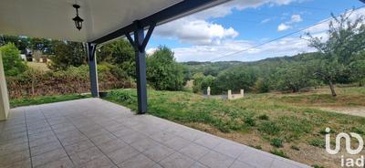 Maison - 111 m² - 4 pièces