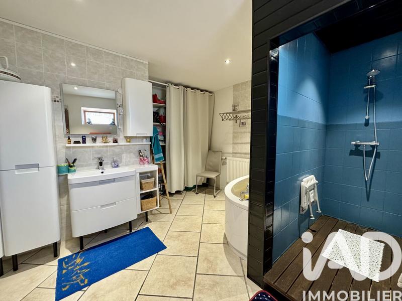 Maison - 170 m² - 5 pièces