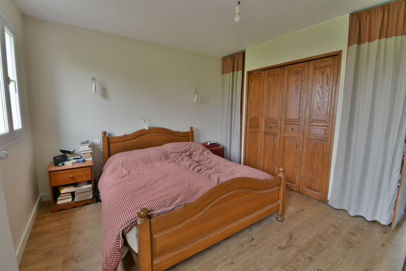 Maison - 295 m² - 10 pièces