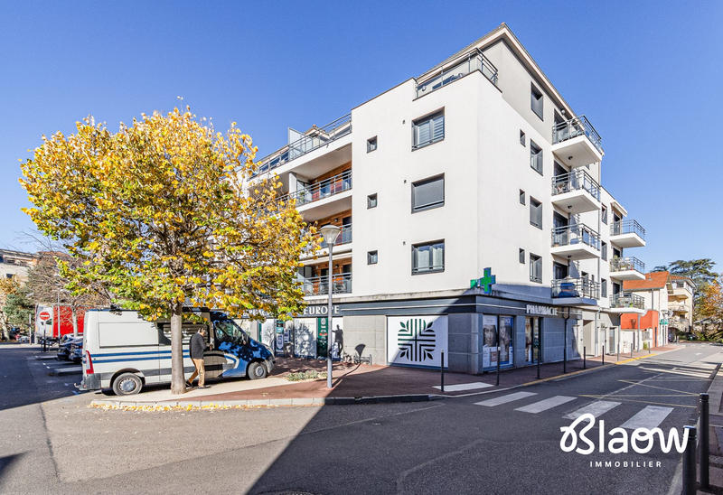 Appartement - 83 m² - 3 pièces