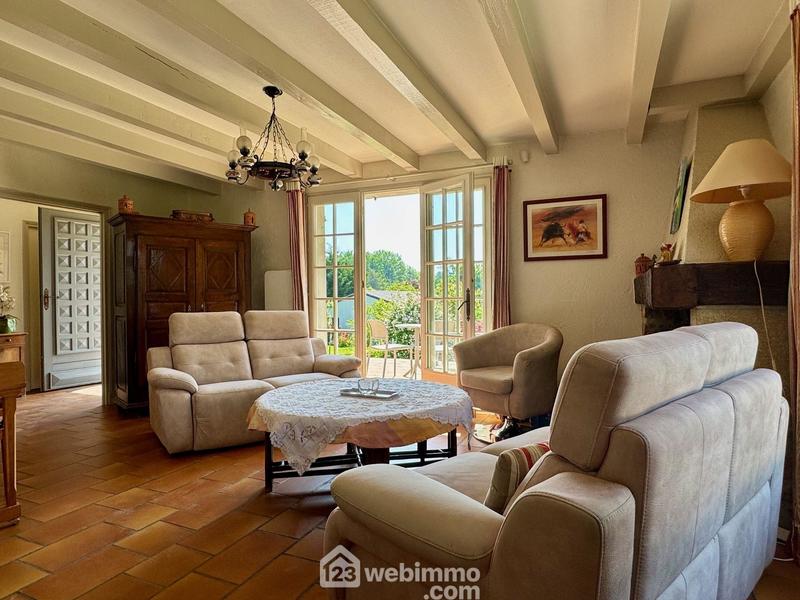 Maison - 161 m² - 6 pièces