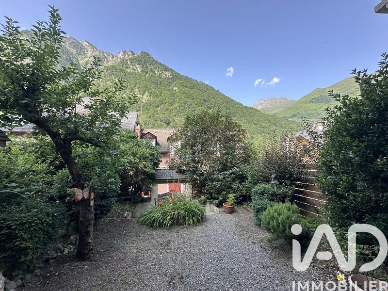 Maison de village - 140 m² - 8 pièces