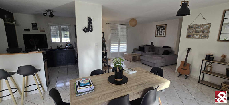 Maison - 84 m² - 4 pièces