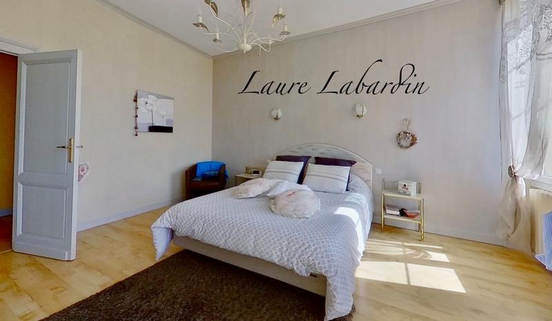 Maison de maîtres - 223 m² - 7 pièces