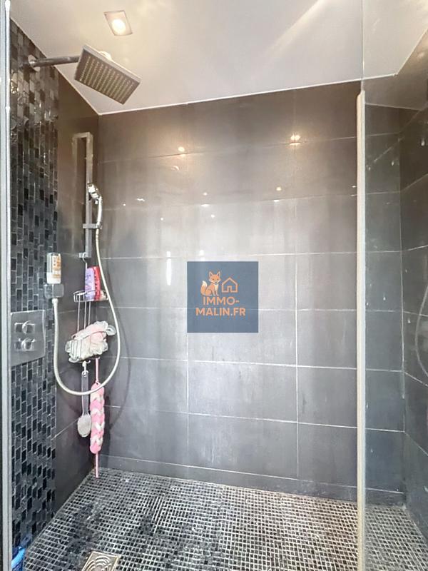 Appartement - 80 m² - 4 pièces