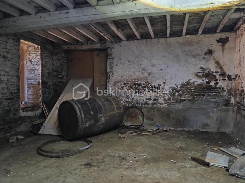 Maison ancienne - 180 m² - 7 pièces