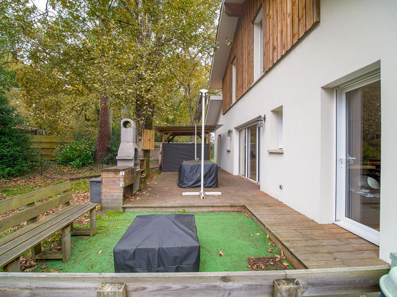 Maison - 116 m² - 6 pièces