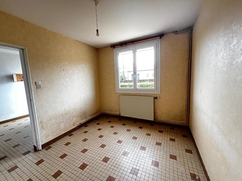 Maison - 92 m² - 6 pièces