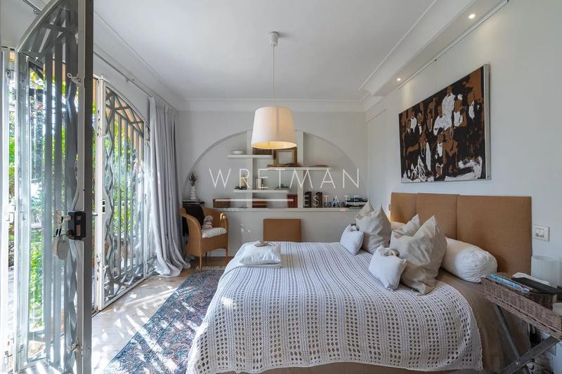 Villa - 475 m² - 10 pièces