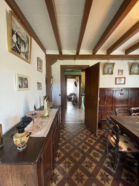 Maison - 185 m² - 8 pièces