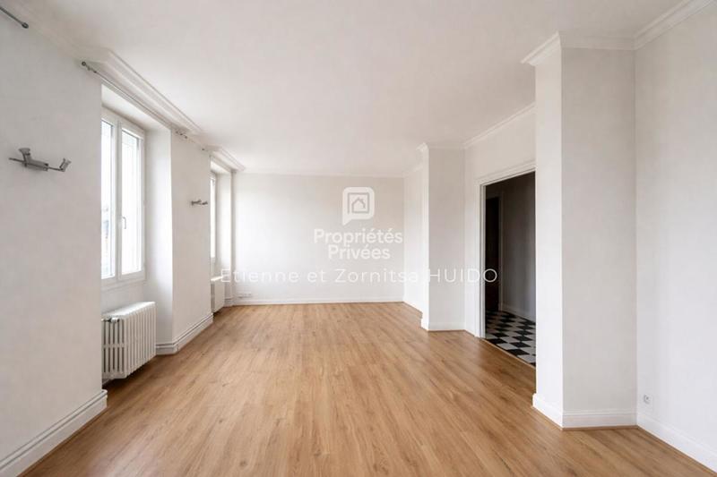 Appartement - 93 m² - 4 pièces