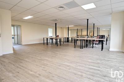 Bureau - 228 m²