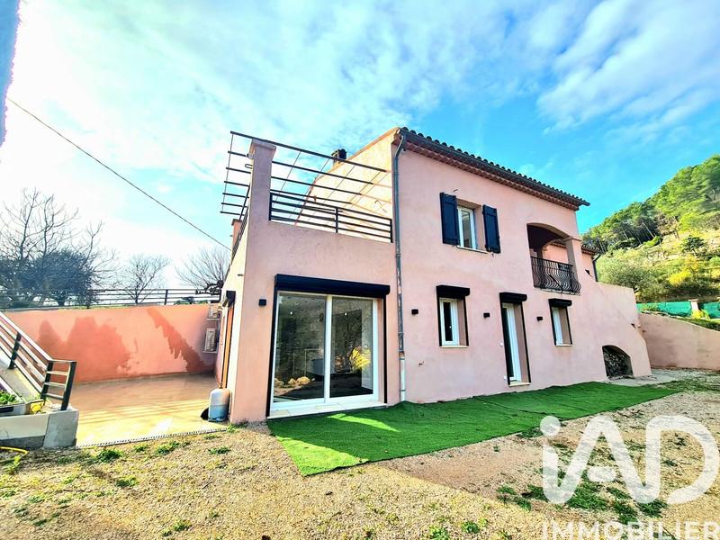 Maison - 156 m² - 5 pièces