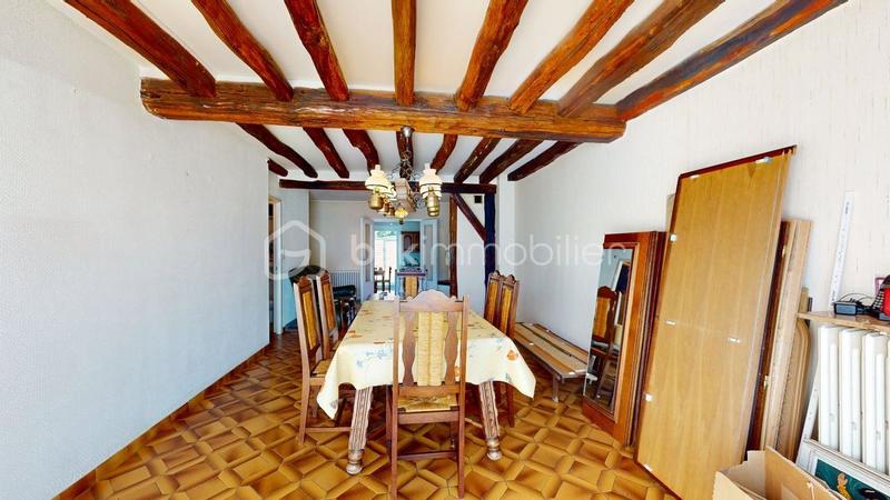 Maison - 111 m² - 6 pièces