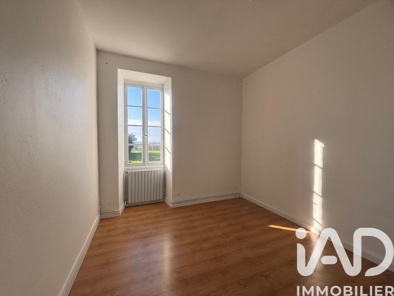Maison - 185 m² - 9 pièces