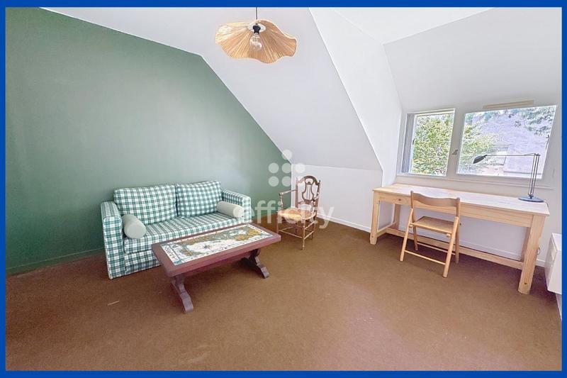 Maison - 135 m² - 7 pièces