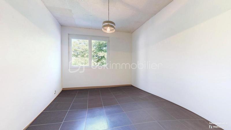 Maison - 137 m² - 6 pièces