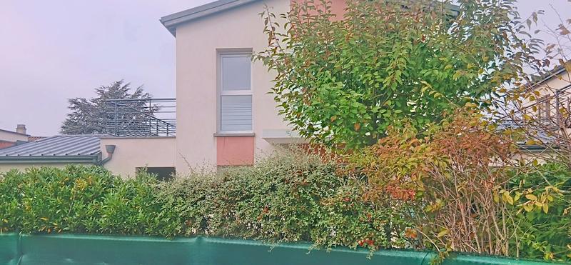 Maison - 91 m² - 5 pièces