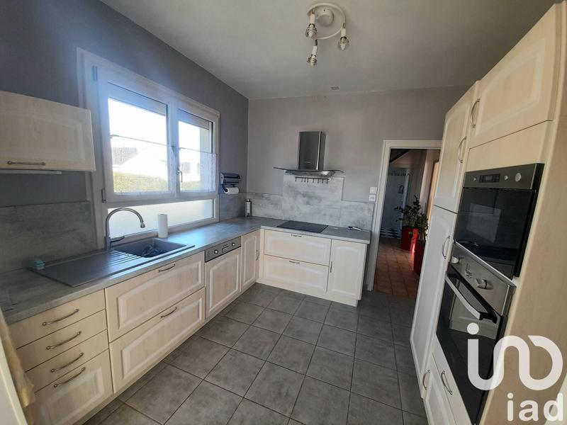 Maison - 94 m² - 6 pièces