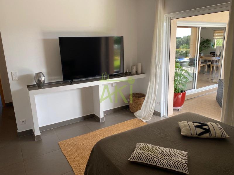 Maison contemporaine - 200 m² - 6 pièces