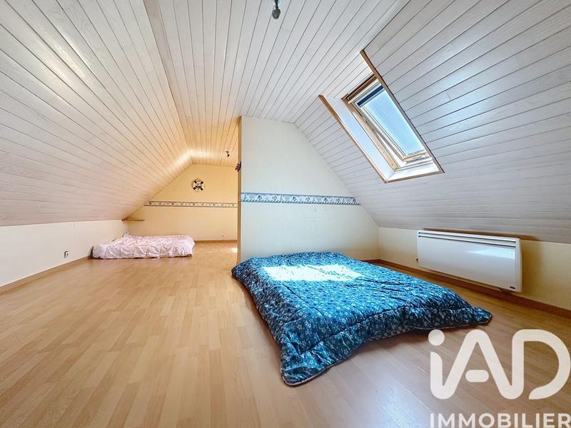 Maison - 184 m² - 9 pièces