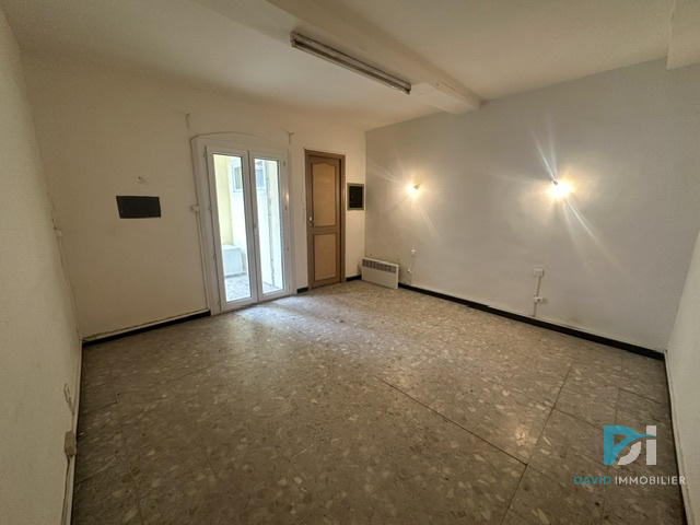 Immeuble - 120 m² - 5 pièces