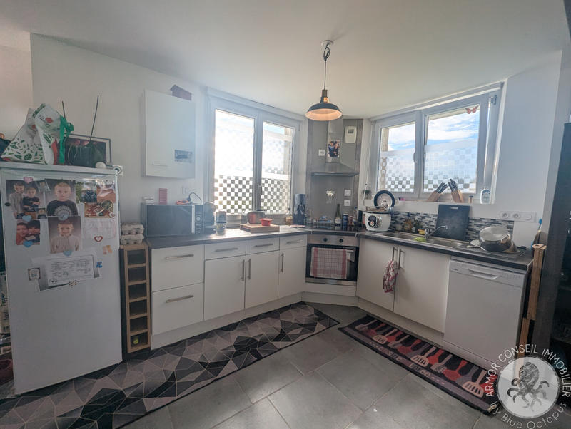 Maison - 86 m² - 5 pièces