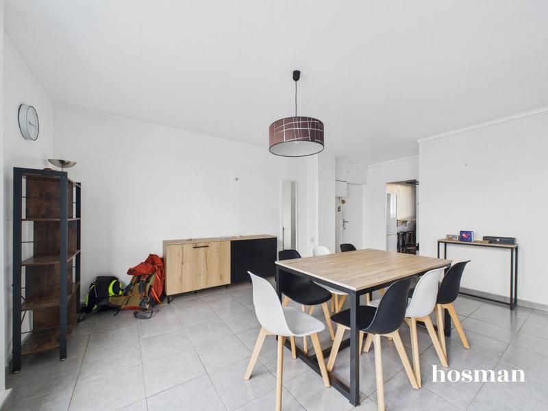 Appartement - 87 m² - 4 pièces