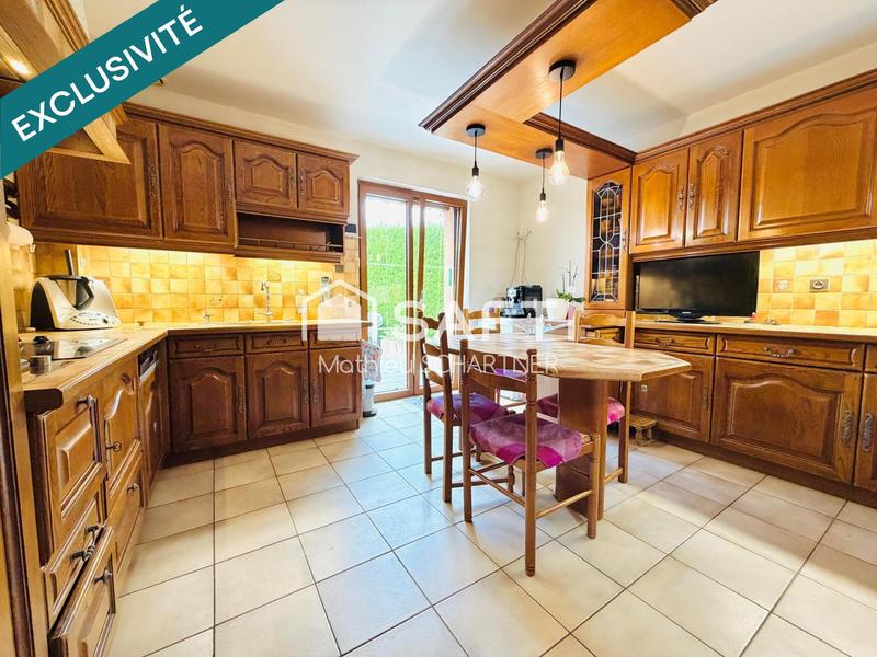 Maison - 192 m² - 6 pièces