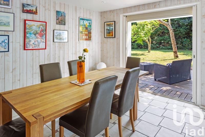 Maison - 168 m² - 8 pièces