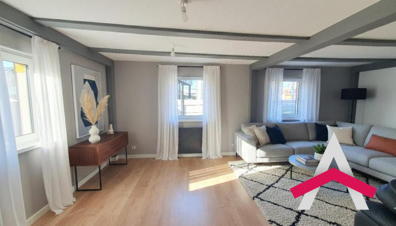 Maison - 100 m² - 5 pièces