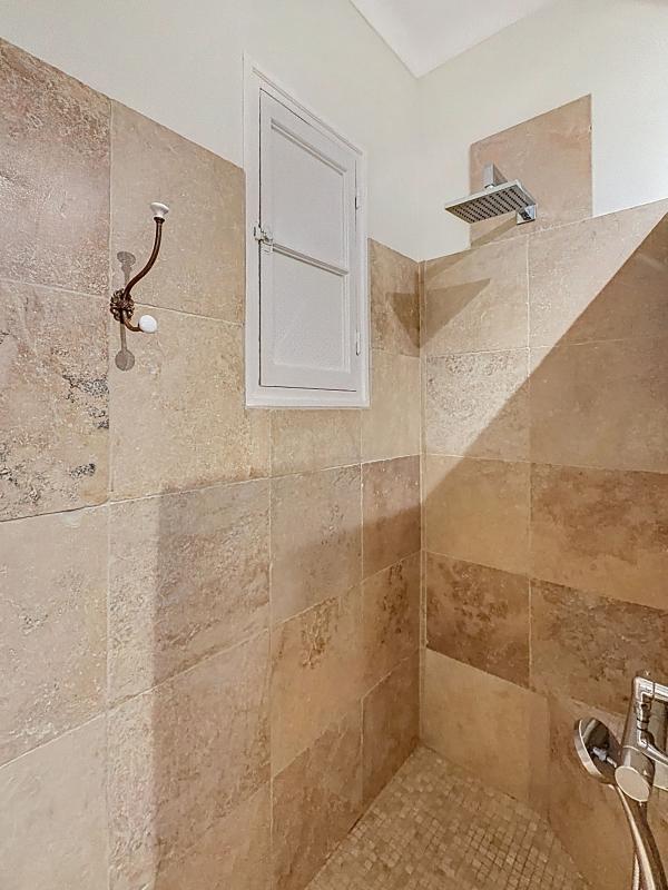 Appartement - 65 m² - 2 pièces