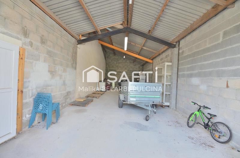 Maison - 162 m² - 8 pièces