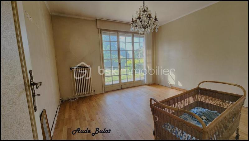 Maison - 165 m² - 8 pièces