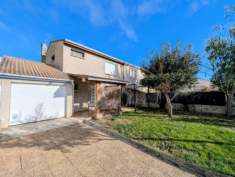 Maison jumelée - 88 m² - 4 pièces