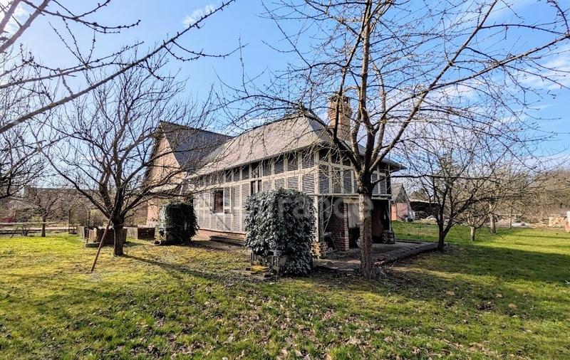 Maison - 206 m² - 5 pièces