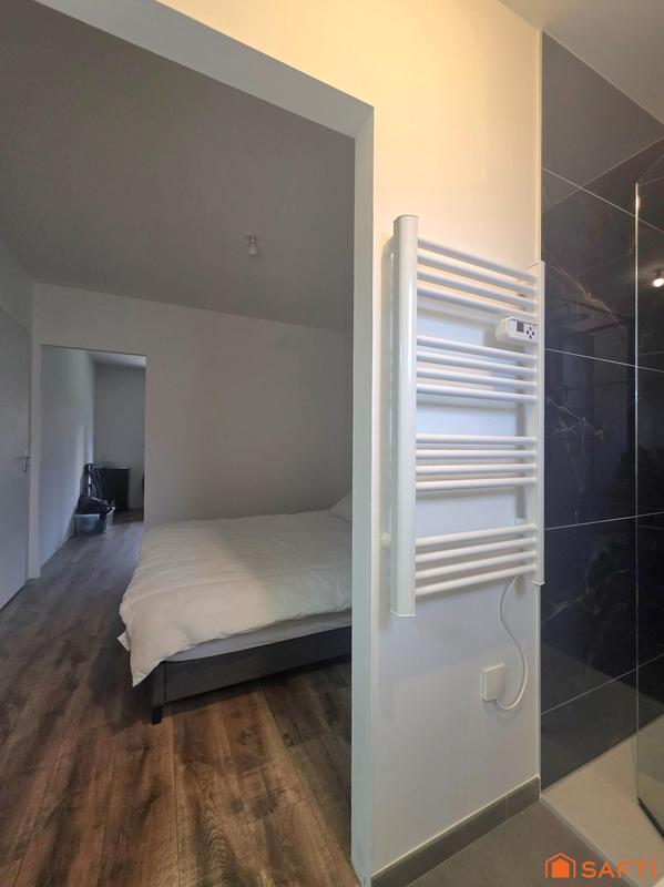 Maison - 97 m² - 5 pièces